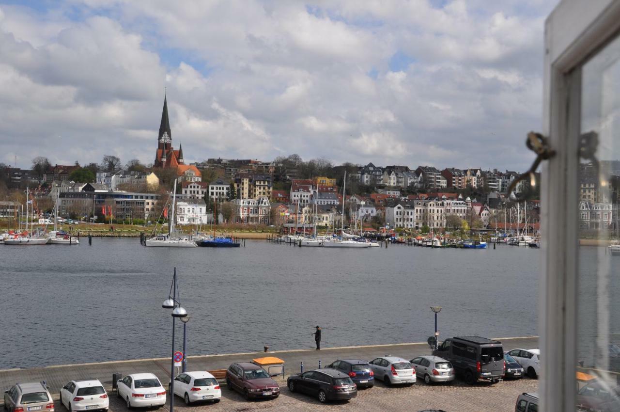 Hafenblick Vom Kapitaenshaus Apartamento Flensburg Exterior foto